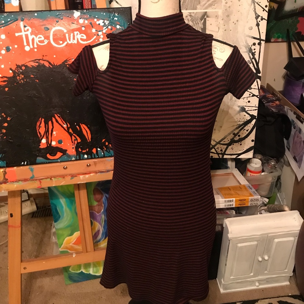 Shoulder cut out striped dress or top size medium by Polly and Esther